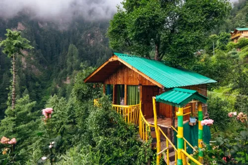 The Magical Manali & Secret Jibhi Retreat